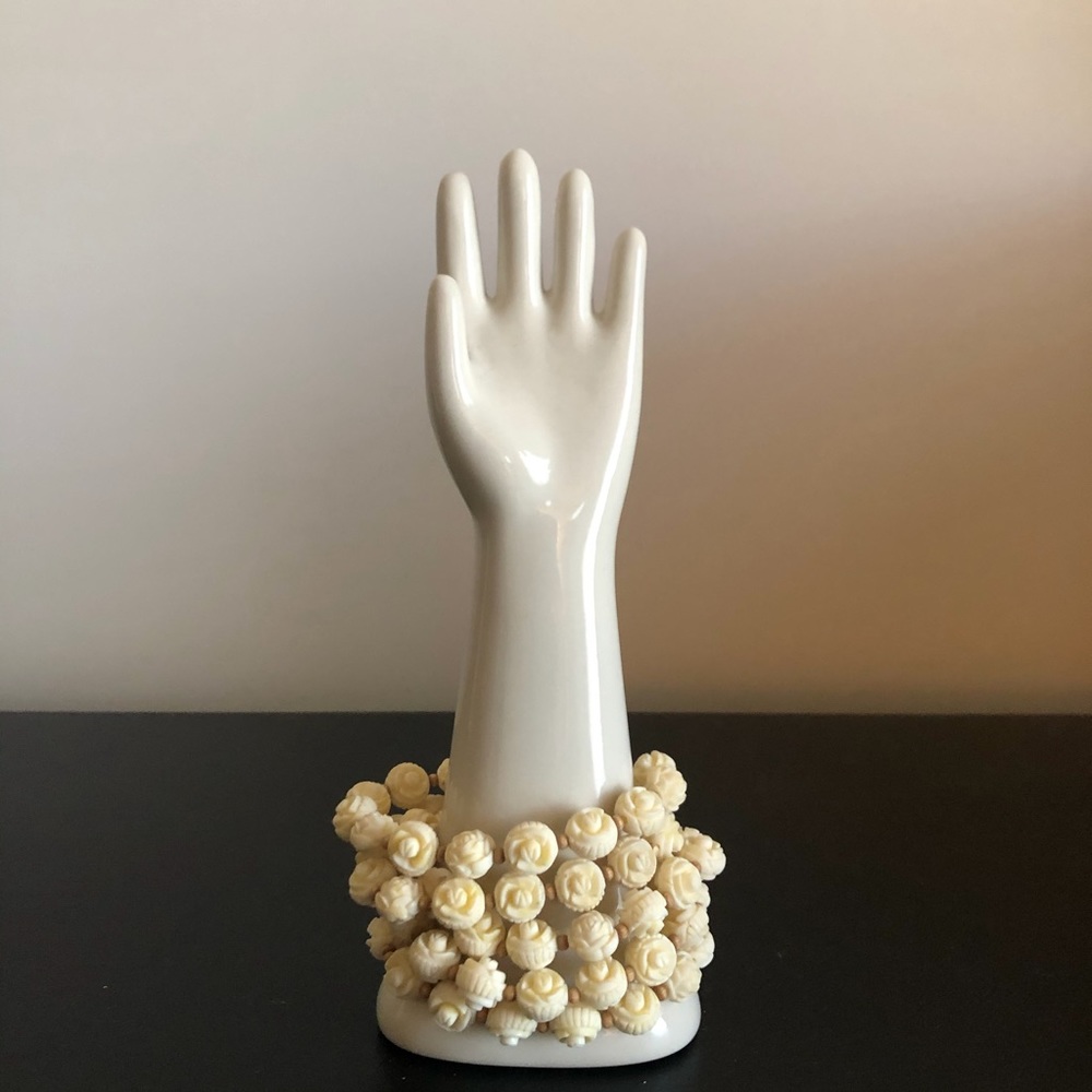 Set of 5 Elastic Carved Beaded Bracelet